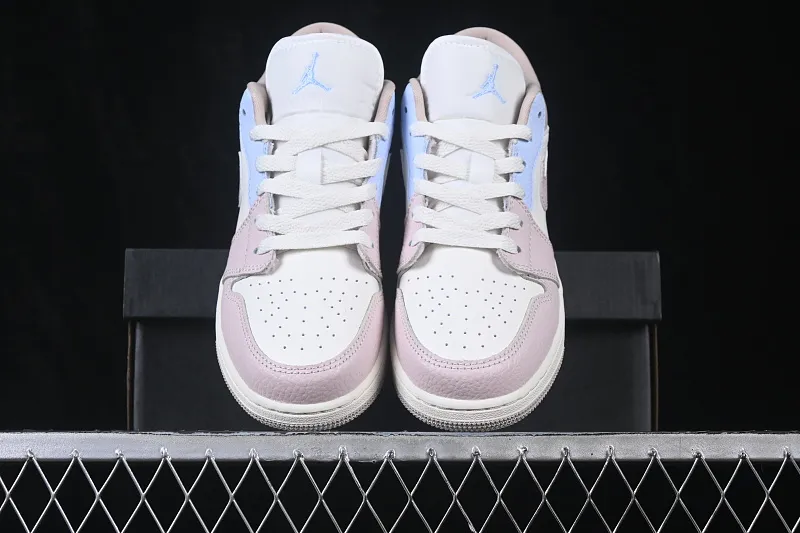 All categories Air Jordan Jordan series basketball shoes Air Jordan 1 Low G version pure original Air Jordan 1 Low AJ1 Joe 1 white powder blue low-top retro culture basketball shoes IV3219-161